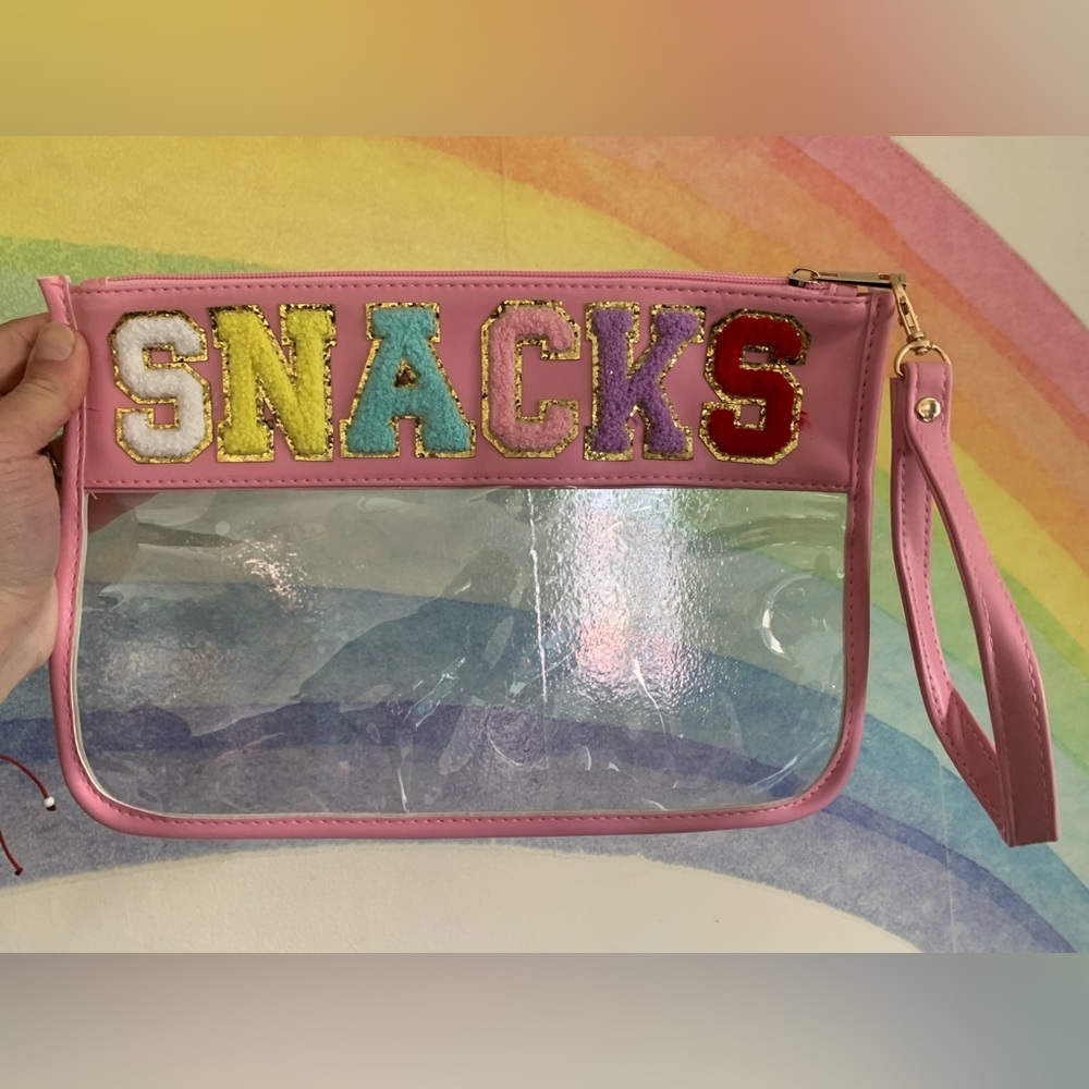 ⭐️NEW⭐️🌈Fun ‘SNACK’ Travel Bag for ALL your Stuff! •Approx. 12”x8”